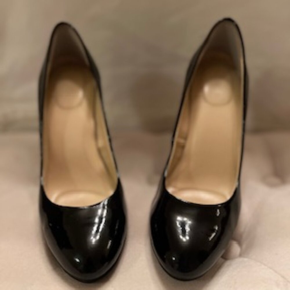 Calvin Klein High Heel Black Patent Leather Pump Size 6